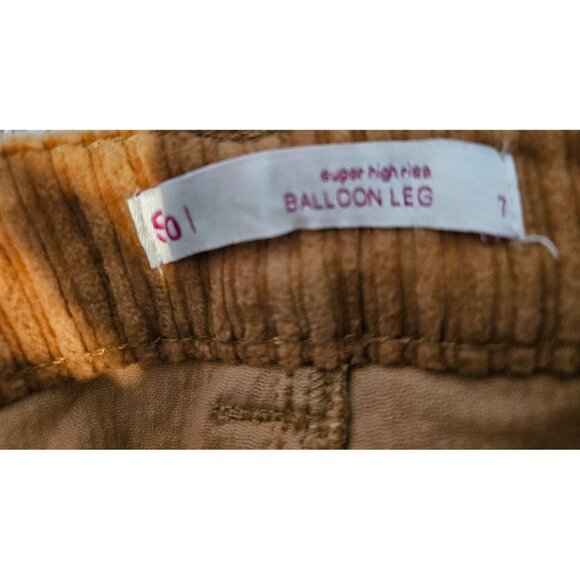 SO Super High Rise Balloon Barrel Corduroy Grunge Pleated Front Pants 7 Juniors - Picture 10 of 10